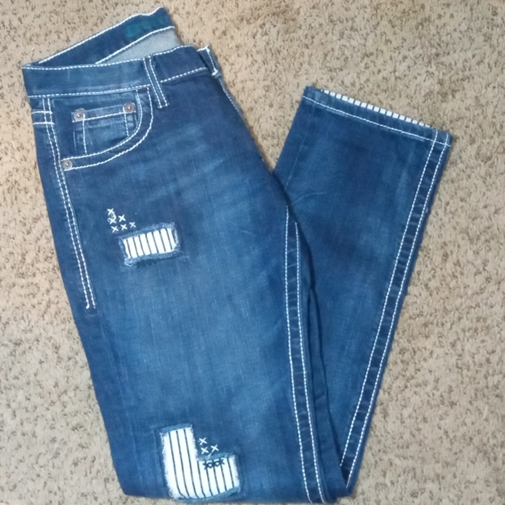 Jeans - Picture 2 of 4